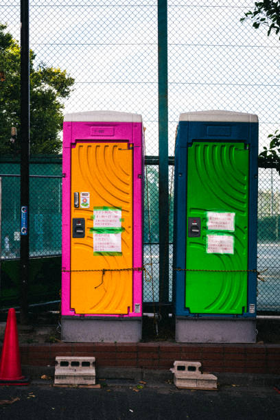 Best Porta potty rental near me  in Bell Nyon, CA